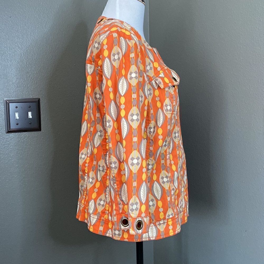 Multiples Patterned Cropped Sleeve Jacket Large Grommet Details - Picture 7 of 14